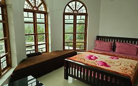 The Star Resorts